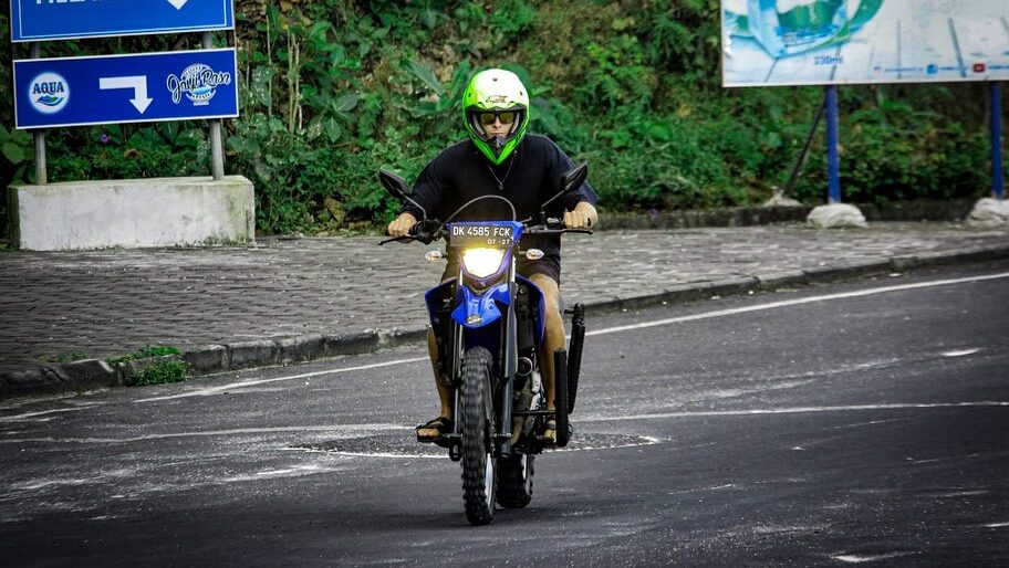 renting a motorbike in Canggu